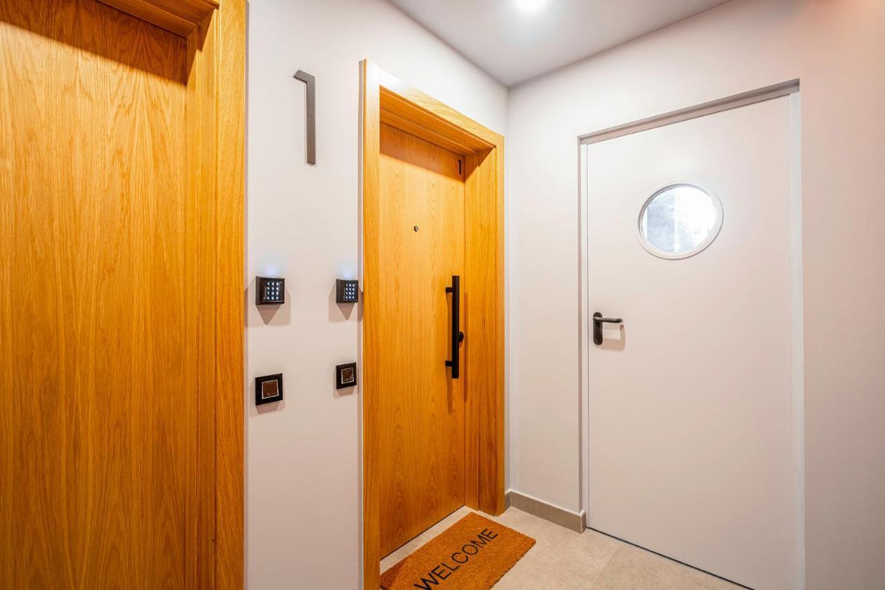 Apartsnoubcn Equador Les Corts Barcelona Bagian luar foto