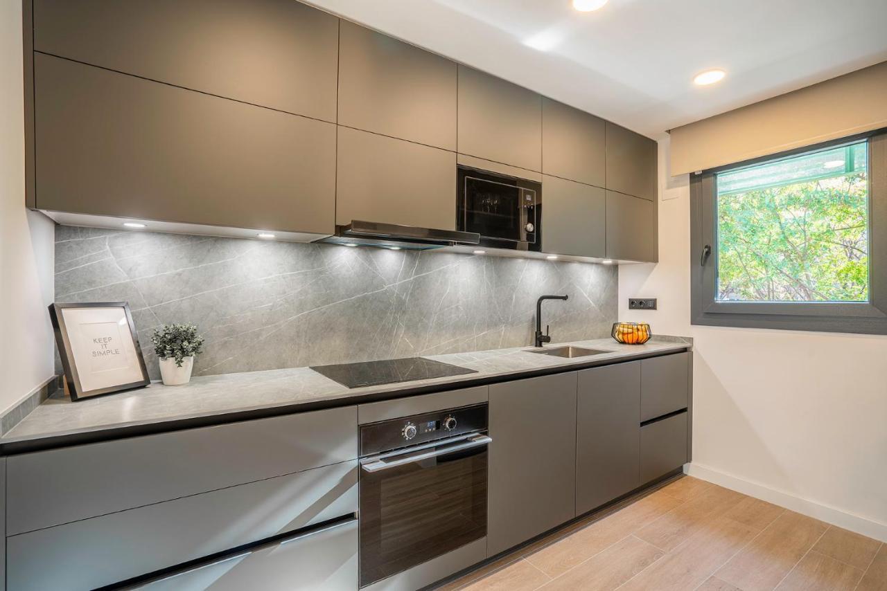 Apartsnoubcn Equador Les Corts Barcelona Bagian luar foto