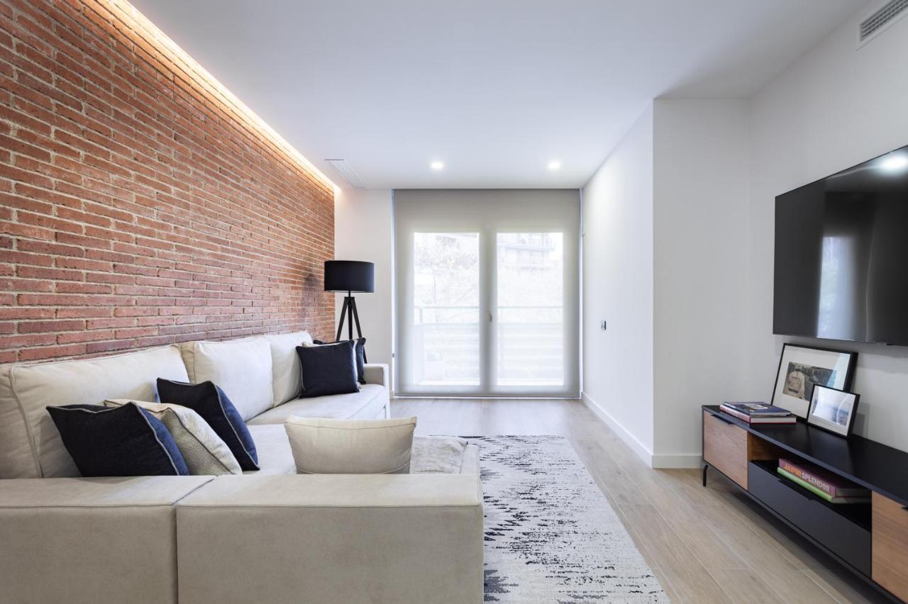 Apartsnoubcn Equador Les Corts Barcelona Bagian luar foto